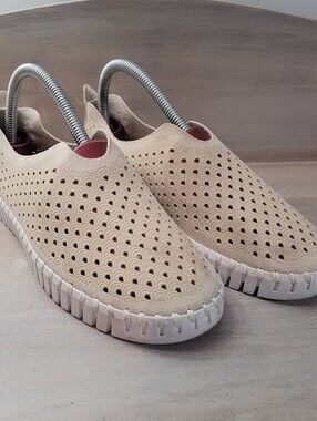 Ilse Jacobsen Women's Tulip 139 Laser Cut Slip-On Platform Flats Snoes Beige 38